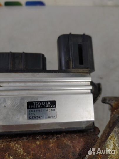 Блок управления форсунками Lexus Lx570 3 3UR-FE