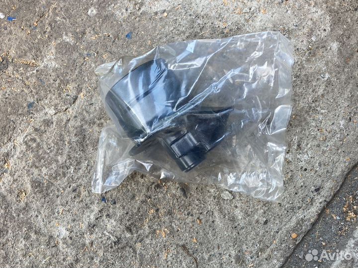 Сайлентблок задней балки corolla е120