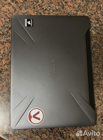 Ноутбук asus