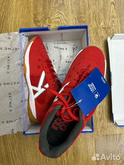 Зальные бутсы