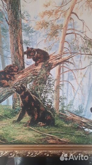 Картина в раме гобелен