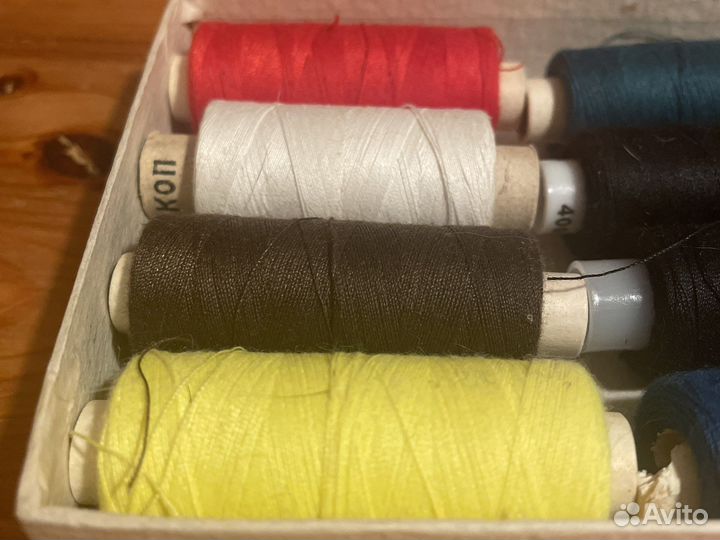 Нитки швейные - цена за все
