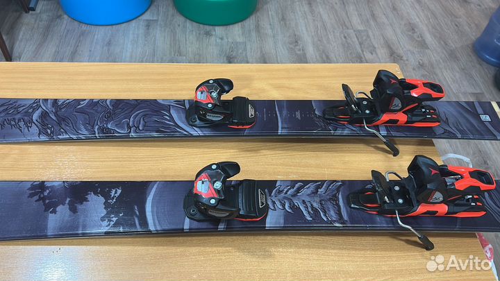 Atomic Bent chetler 100