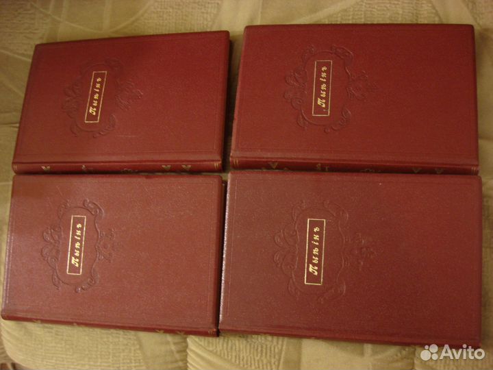 Старинные собрания Мельников (Печорский), Лесков