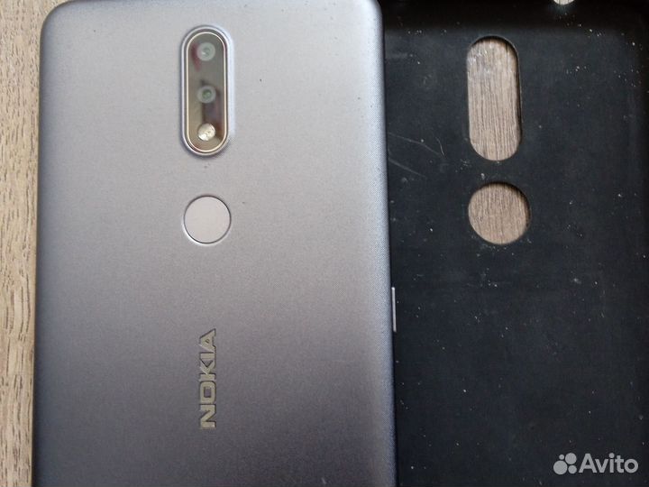 Телефон Nokia 2.4