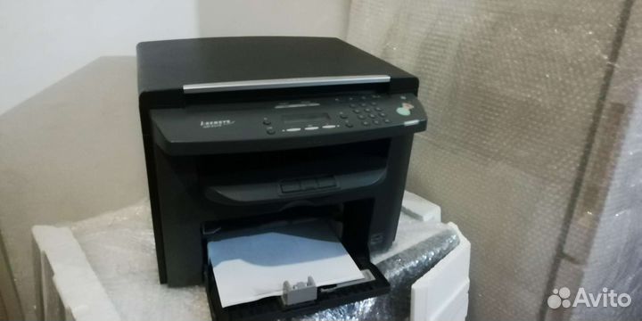 Принтер мфу Canon mf4018