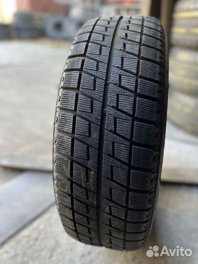 Bridgestone Blizzak Revo2 215/55 R17