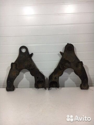 Рычаг передний нижний левый правый Cruiser 100