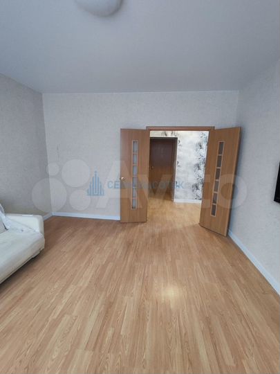 2-к. квартира, 54 м², 5/17 эт.