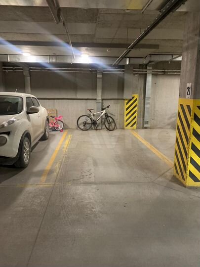 Машиноместо, 15 м²