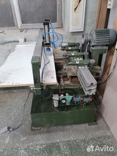 Станок присадочный сверлильный