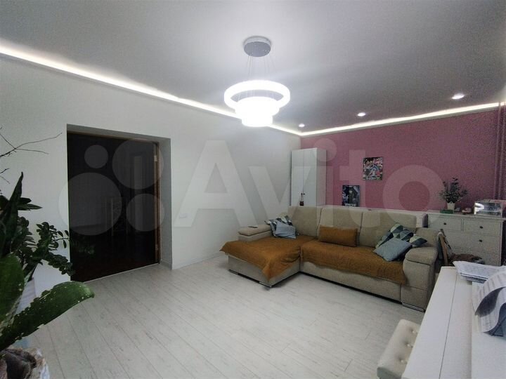 2-к. квартира, 71,4 м², 5/9 эт.