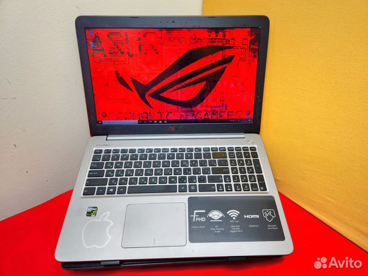 Ноутбук Asus