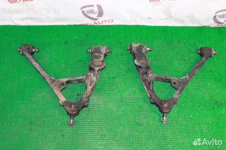 Рычаги передние нижние Chevrolet Suburban GMT800