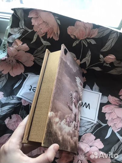 Ключница настенная