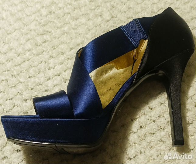 Босоножки женские 38 размер на высоком каблуке