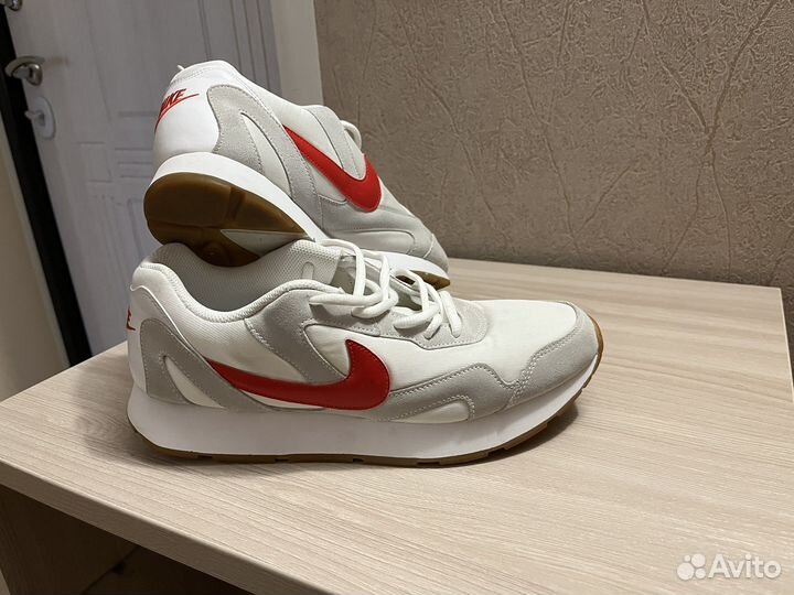 Кроссовки nike