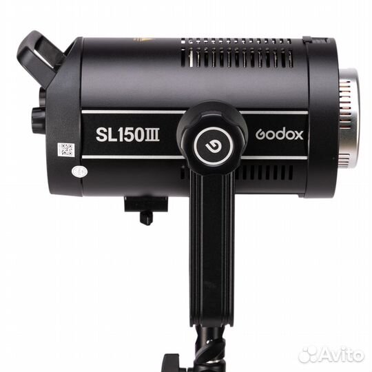 Осветитель светодиодный студийный Godox SL150wiii