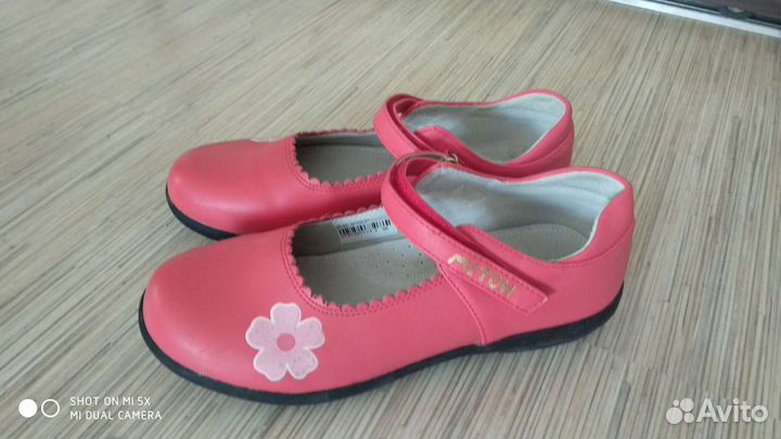 Туфли на девочку