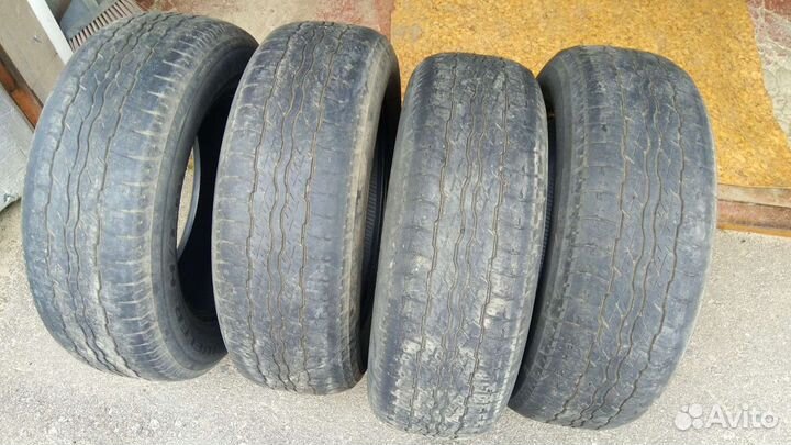 Bridgestone Dueler H/T D687 225/65 R17 101H