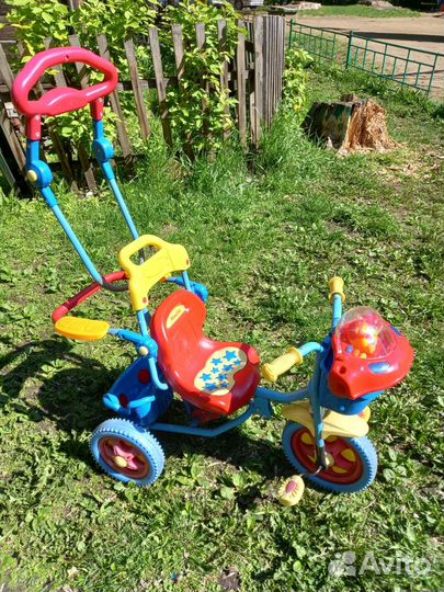 Трехколесный велосипед