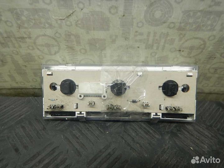 Фонарь салона (плафон) BMW 7 E65/E66/E67 рест