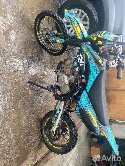 Продам питбайк Seven 125e