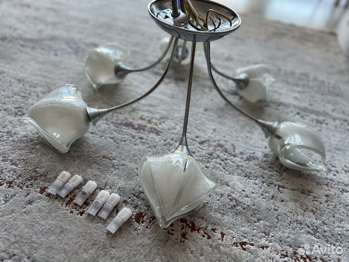 Люстра потолочная