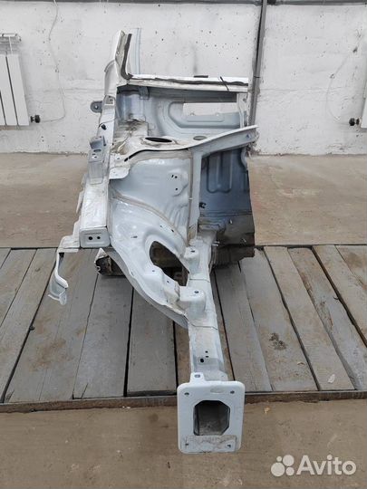 Передняя часть кузова (разное) Kia Ceed