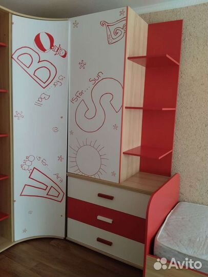Набор мебели для детской комнаты
