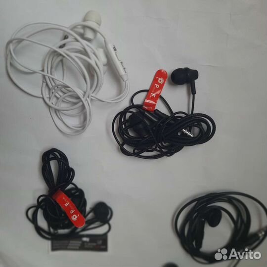 Беспроводные наушники Hiper,Borofone и др. новые