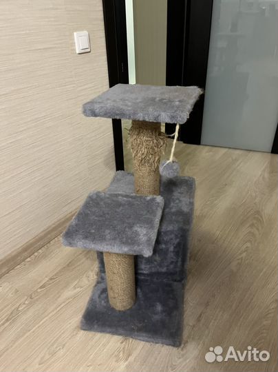 Домик для кошки с когтеточкой