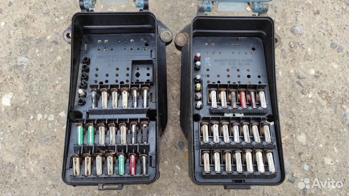 Блок предохранителей Mercedes w201 E190