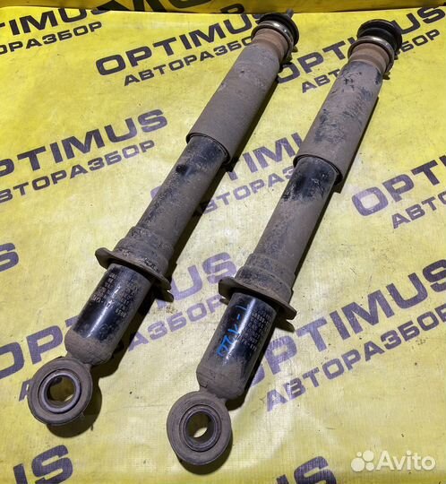 Задние амортизаторы Toyota Corolla E120