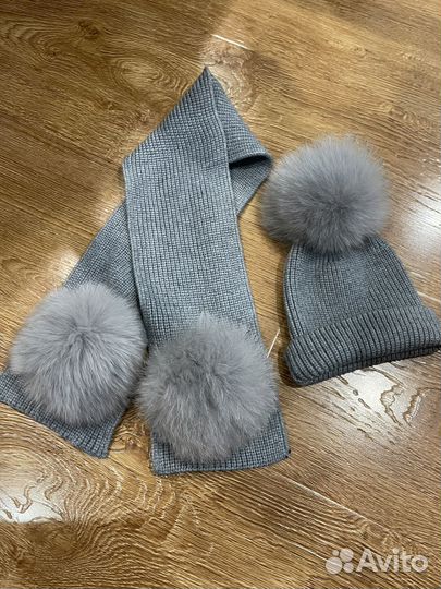 Комплект шапка и шарф)