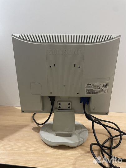 Монитор Samsung syncmaster 710n