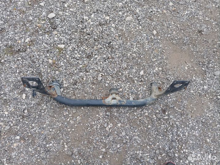 Балка передняя Volkswagen Passat B5