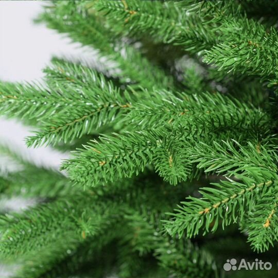 Елка новогодняя. Новая