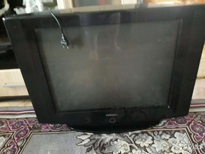 Телевизор на запчасти