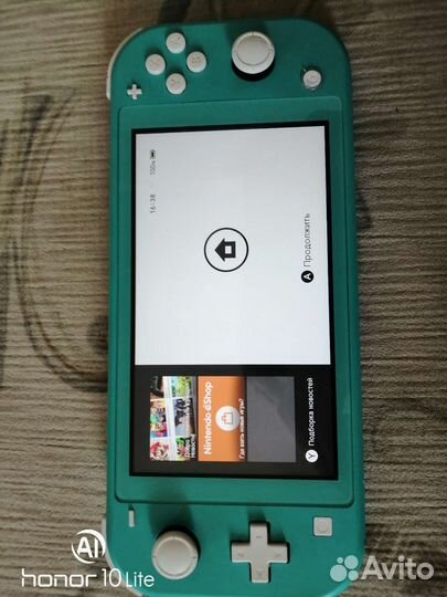 Nintendo Switch lite с играми