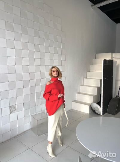 Свитер женский оверсайз