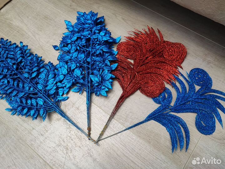 Новогодний декор ветки с блестками