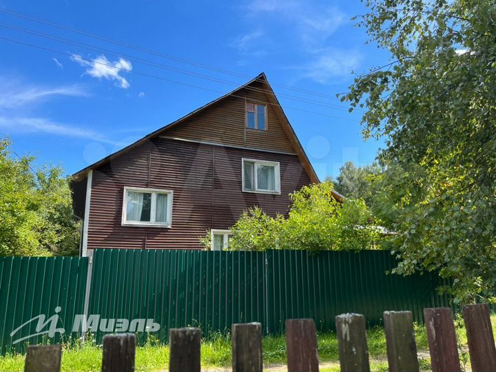 Дача 181,1 м² на участке 6 сот.