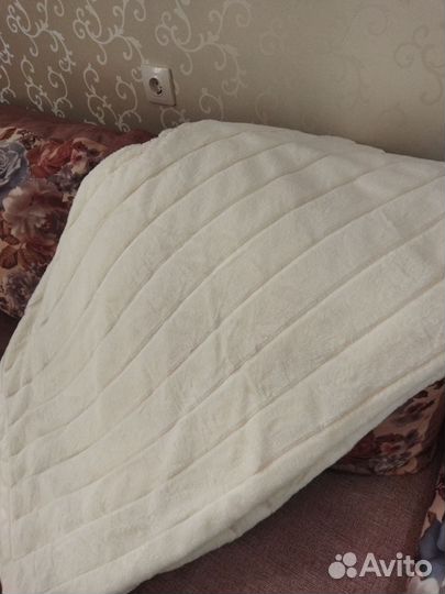 Плед новый молочный кролик