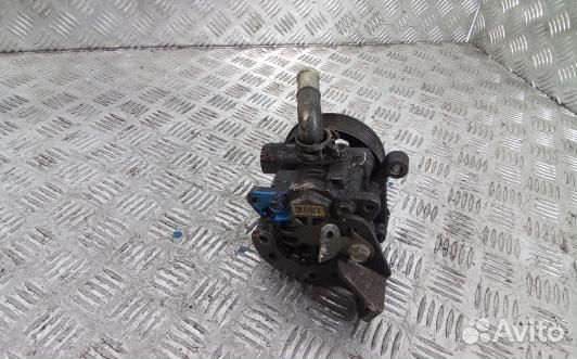 Насос гу дизельный jeep grand cherokee WK (XUK13BT