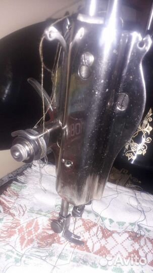 Машинка швейная 