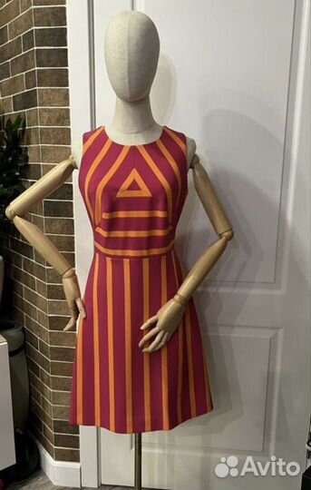 Платье 44 Karen Miller