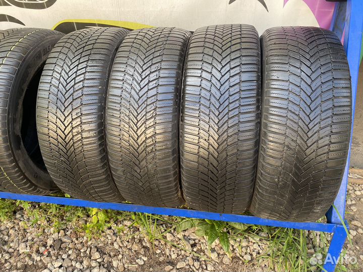 Bridgestone Weather Control A005 215/55 R18