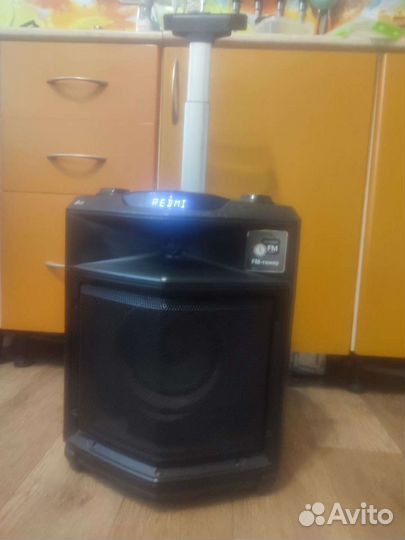 Беспроводная Bluetooth колонка LG-RK3