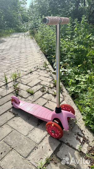 Самокат детский трехколесный